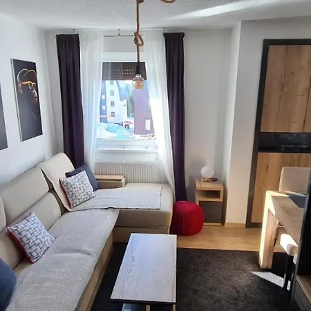Full Moon Apartment